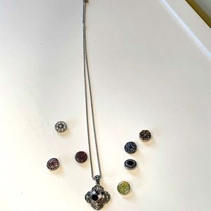 Vintage Style GingerSnaps 16 inch Silver Necklace w/8 interchangable snapbuttons